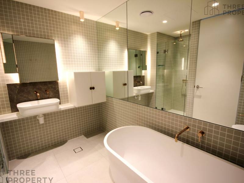 E601/72 MacDonald Street, Erskineville, NSW 2043 AUS