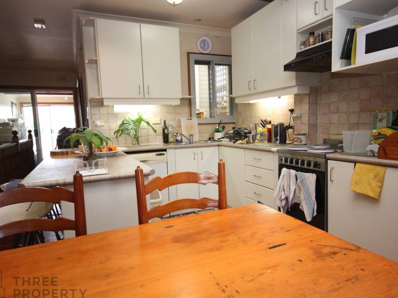 278 Unwins Bridge Road, Sydenham, NSW 2044 AUS