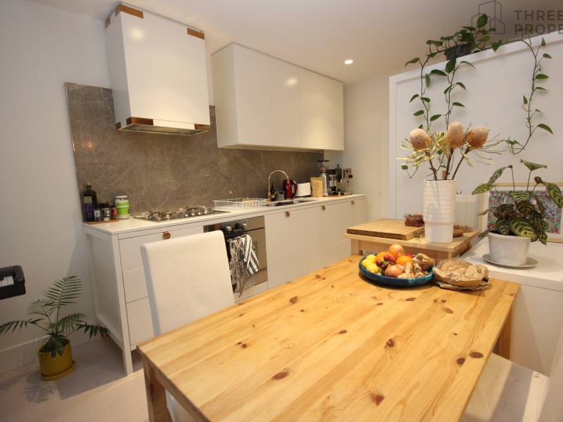 C301/72 MacDonald Street, Erskineville, NSW 2043 AUS