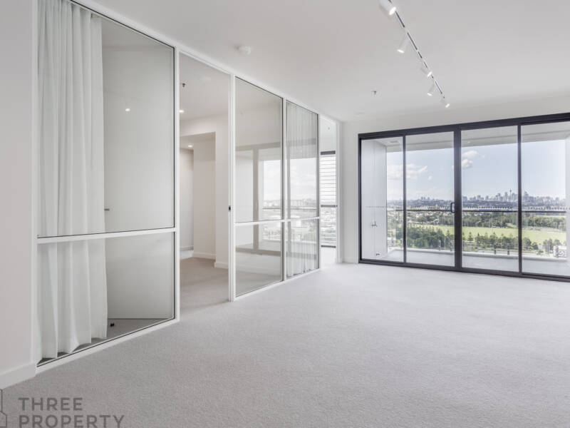 713/24 Levey Street, Wolli Creek, NSW 2205 AUS