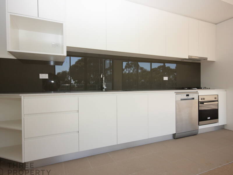 311/135 Pacific Highway, Hornsby, NSW 2077 AUS