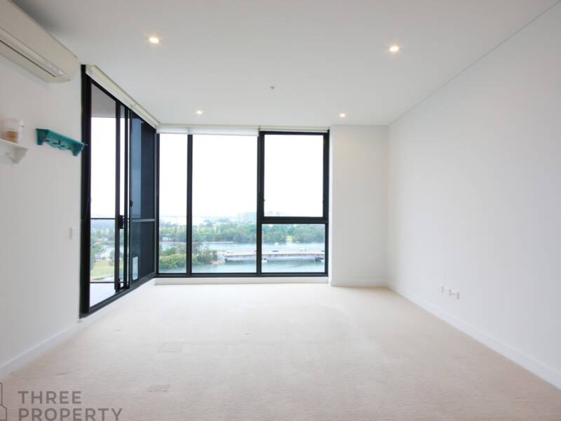 816/20 Chisholm Street, Wolli Creek, NSW 2205 AUS
