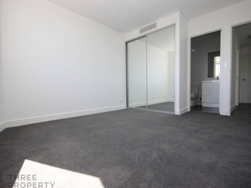 202/425 Liverpool Road, Ashfield, NSW 2131 AUS