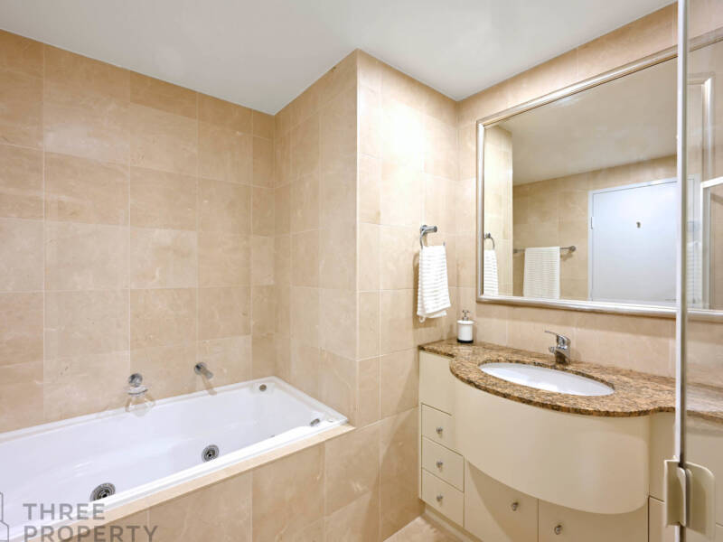 504/5 Carey Street, Drummoyne, NSW 2047 AUS
