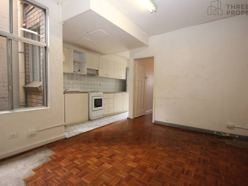 276 Unwins Bridge Road, Sydenham, NSW 2044 AUS