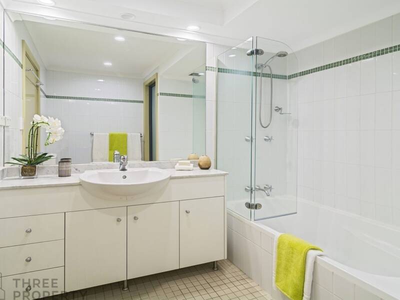 170 Henderson Road, Alexandria, NSW 2015 AUS