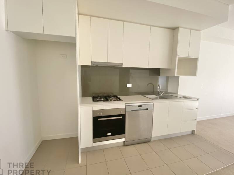 505/135 Pacific Highway, Hornsby, NSW 2077 AUS