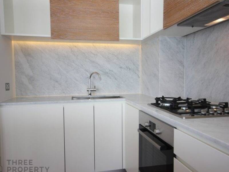 R 806/200 Pacific Highway, Crows Nest, NSW 2065 AUS