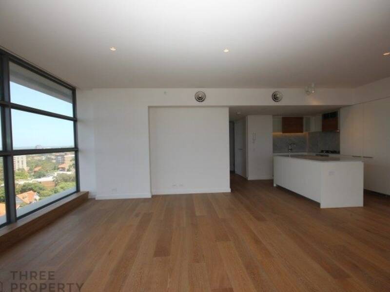 R 806/200 Pacific Highway, Crows Nest, NSW 2065 AUS