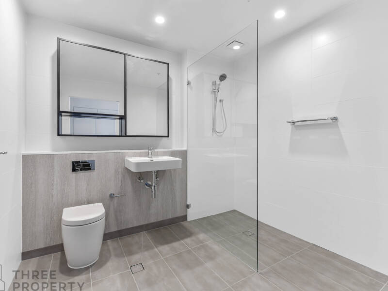 408/4 Foreshore Boulevard, Woolooware, NSW 2230 AUS