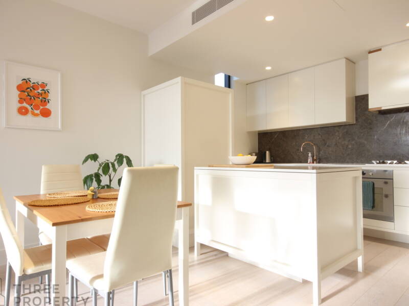 E601/72 MacDonald Street, Erskineville, NSW 2043 AUS