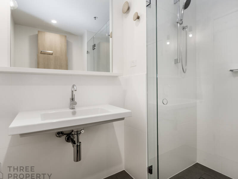 704/26 Levey Street, Wolli Creek, NSW 2205 AUS