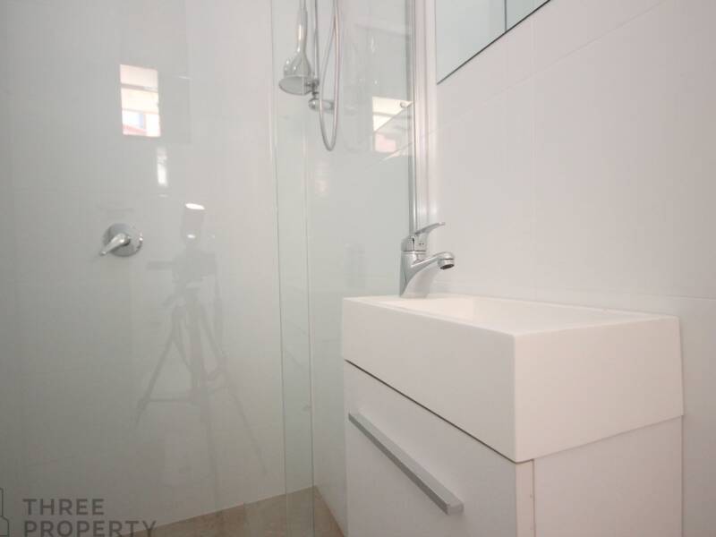 232B Military Road, Neutral Bay, NSW 2089 AUS