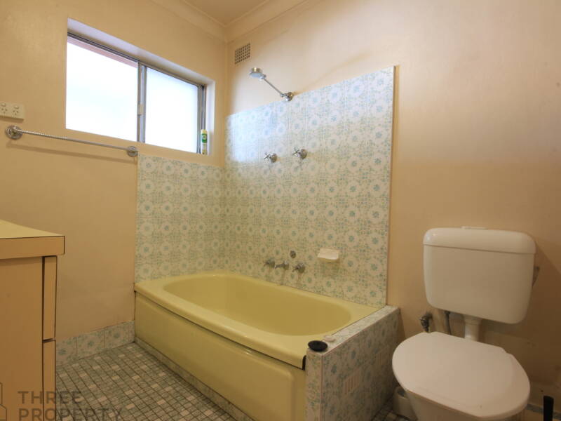 278 Unwins Bridge Road, Sydenham, NSW 2044 AUS