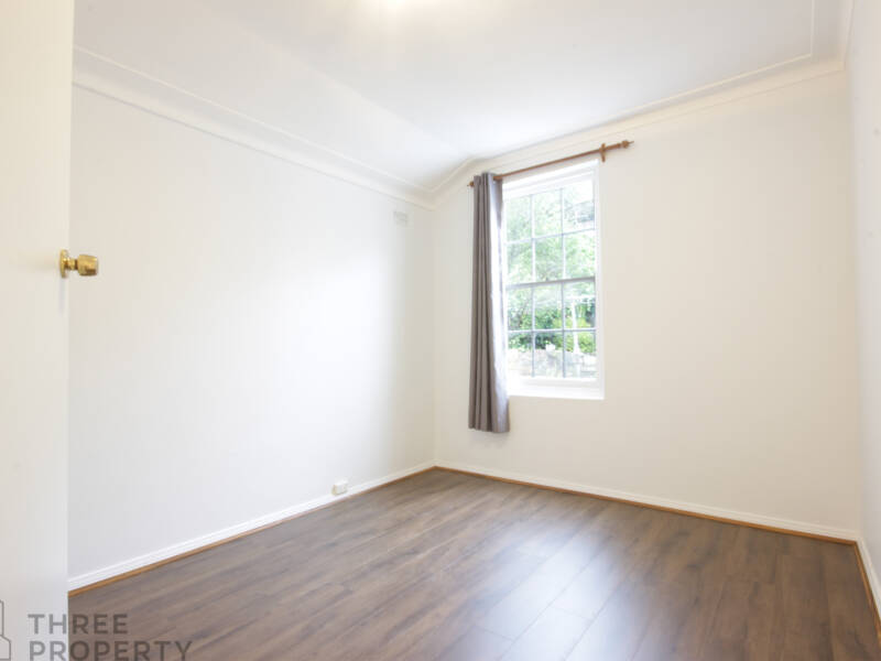 5 Warrawee Avenue, Castle Cove, NSW 2069 AUS