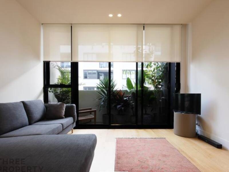 A402/72 MacDonald Street, Erskineville, NSW 2043 AUS