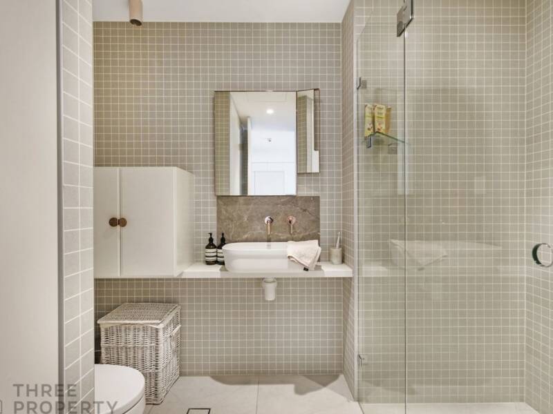 C301/72 MacDonald Street, Erskineville, NSW 2043 AUS