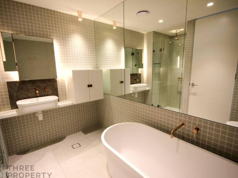 C301/72 MacDonald Street, Erskineville, NSW 2043 AUS