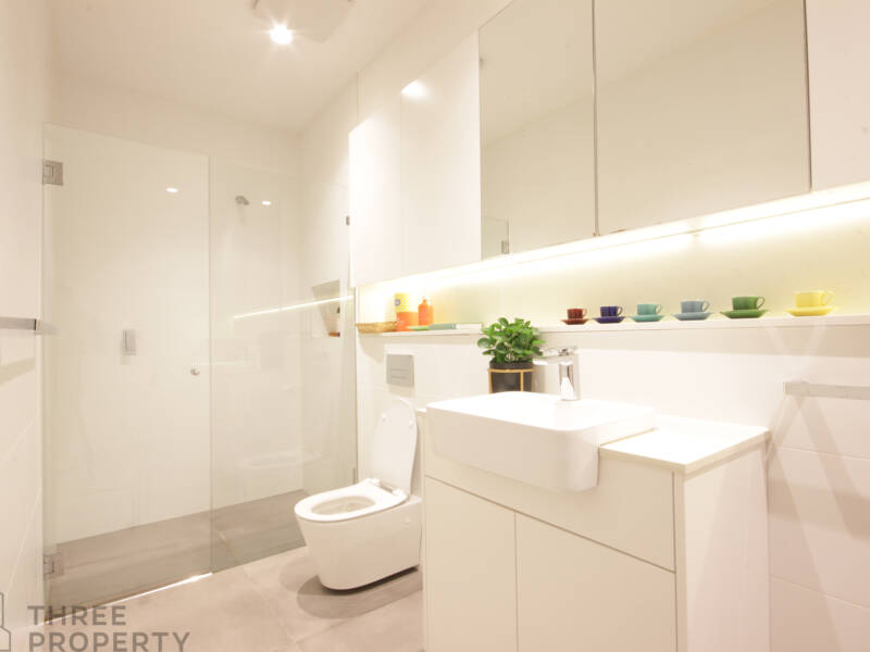 32A Hocking Avenue, Earlwood, NSW 2206 AUS