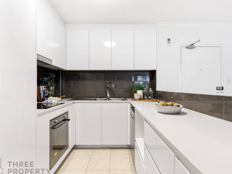 68/128-158 George Street, Redfern, NSW 2016 AUS
