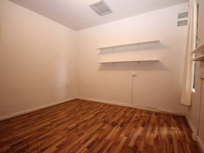 276 Unwins Bridge Road, Sydenham, NSW 2044 AUS