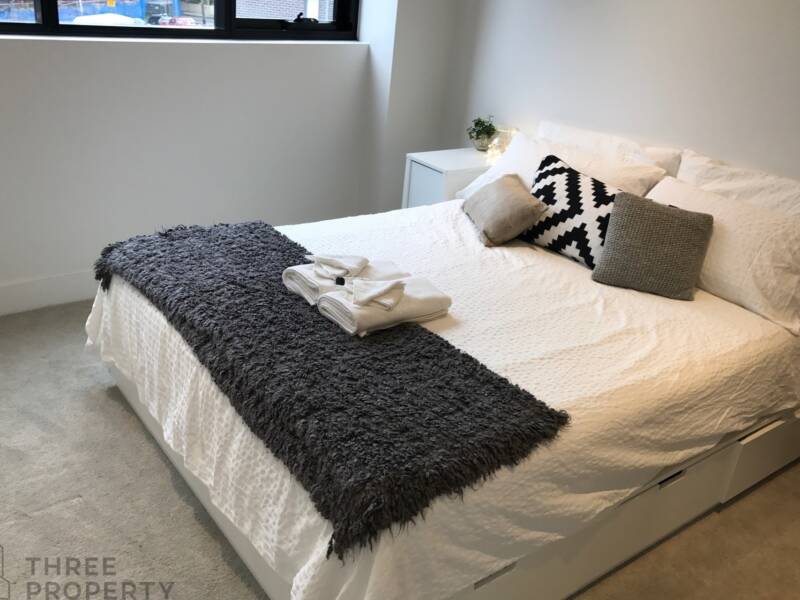 A604/72 MacDonald Street, Erskineville, NSW 2043 AUS