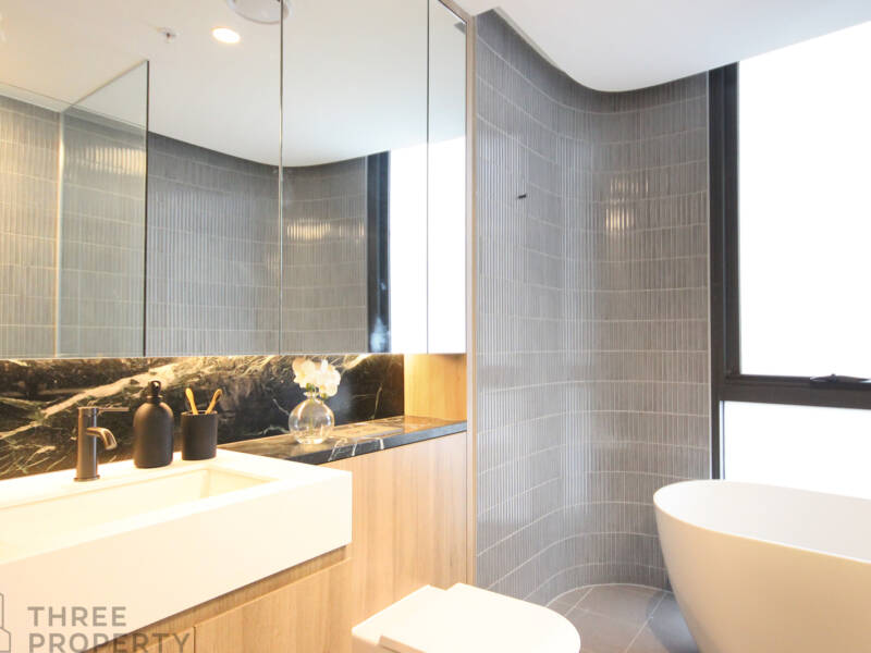 Level 301/3 Gray Street, Bondi Junction, NSW 2022 AUS