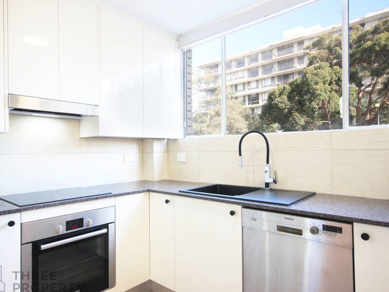 54 Penkivil Street, Bondi, NSW 2026 AUS