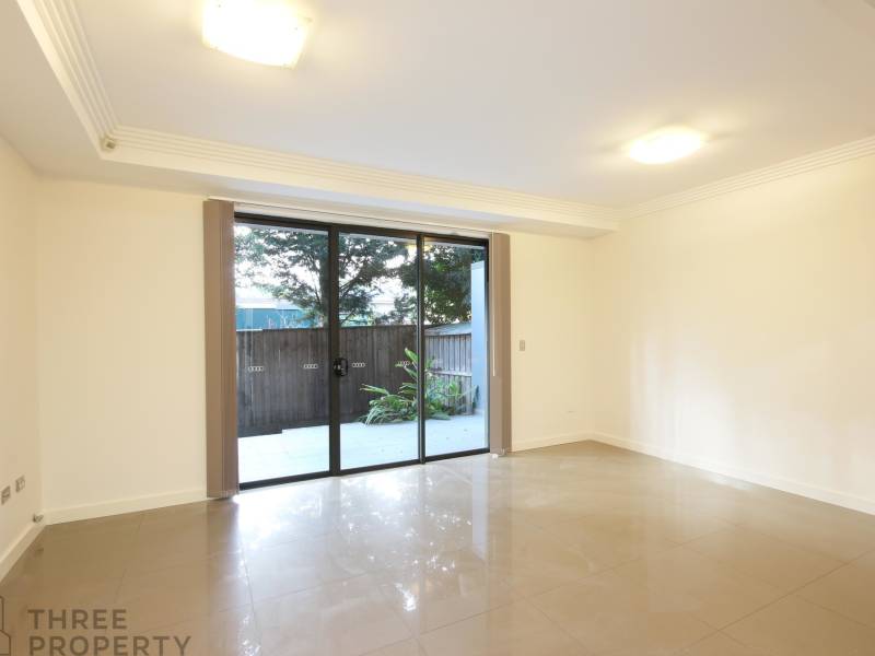 6/418 Lyons Road, Five Dock, NSW 2046 AUS