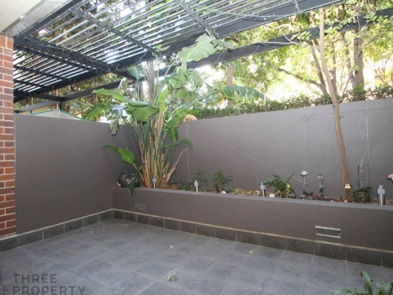203E/26 Point Street, Pyrmont, NSW 2009 AUS
