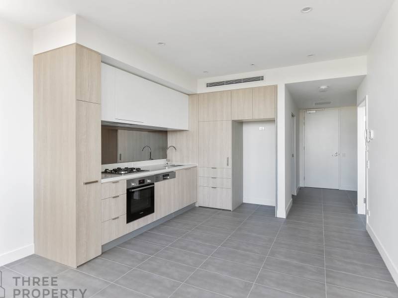 204/4 Foreshore Boulevard, Woolooware, NSW 2230 AUS
