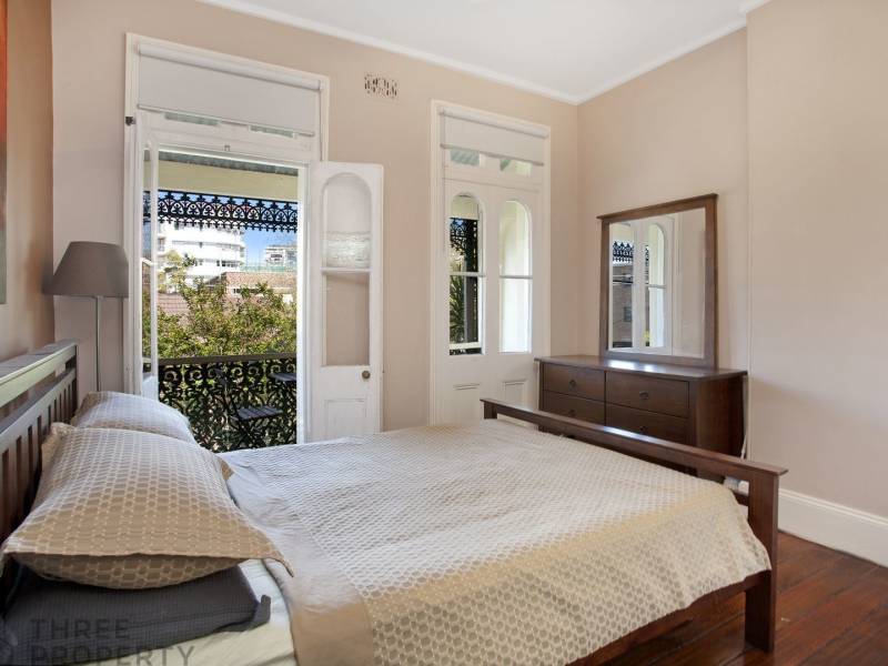 27 Junction Street, Forest Lodge, NSW 2037 AUS