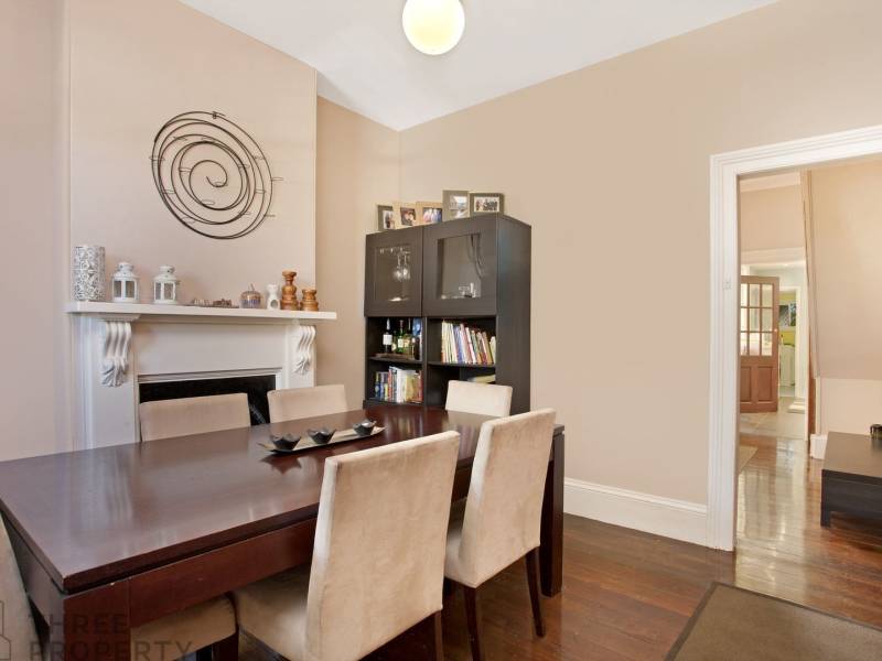 27 Junction Street, Forest Lodge, NSW 2037 AUS