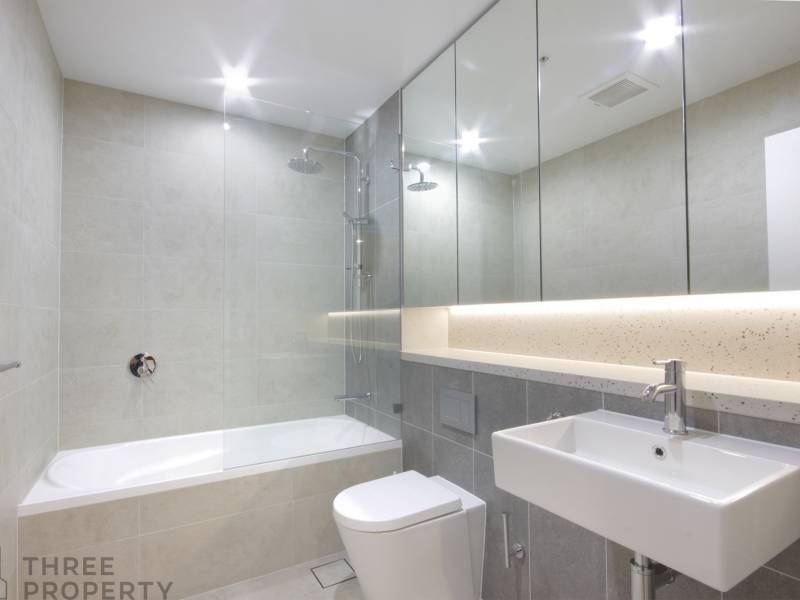 631/32 Civic Way, Rouse Hill, NSW 2155 AUS