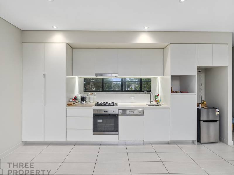 113/245 Pacific Highway, North Sydney, NSW 2060 AUS