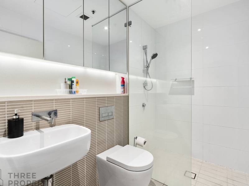 113/245 Pacific Highway, North Sydney, NSW 2060 AUS