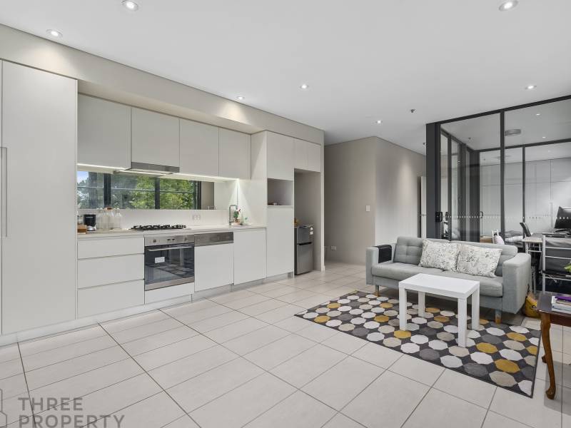 113/245 Pacific Highway, North Sydney, NSW 2060 AUS