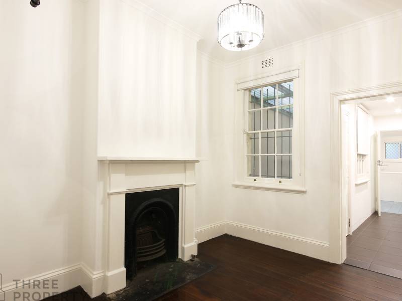 27 Junction Street, Forest Lodge, NSW 2037 AUS