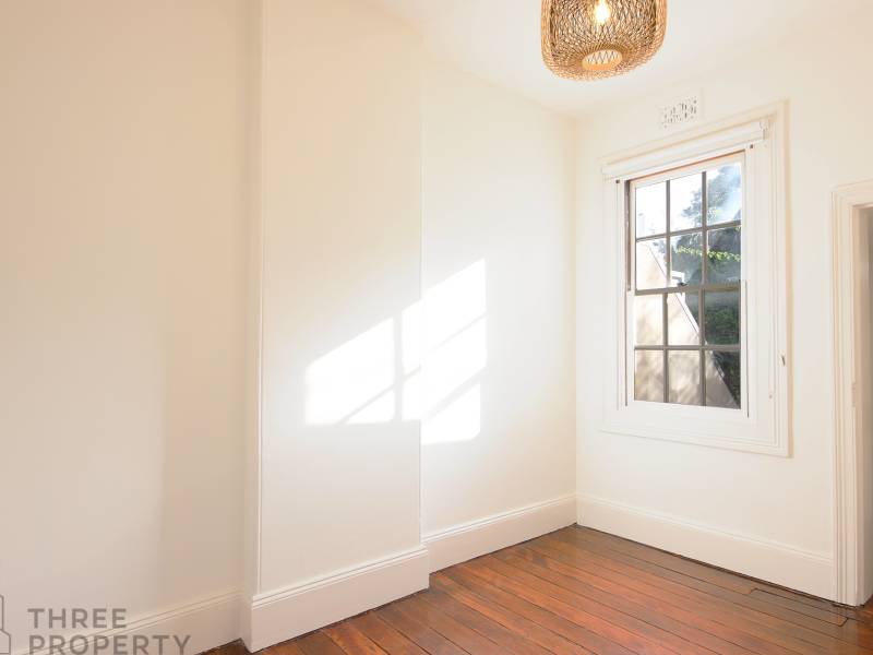 27 Junction Street, Forest Lodge, NSW 2037 AUS