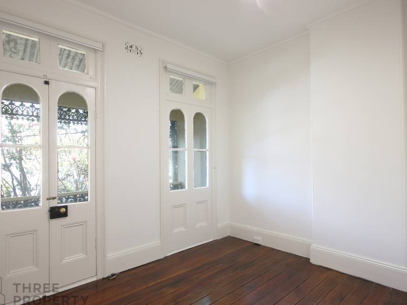 27 Junction Street, Forest Lodge, NSW 2037 AUS