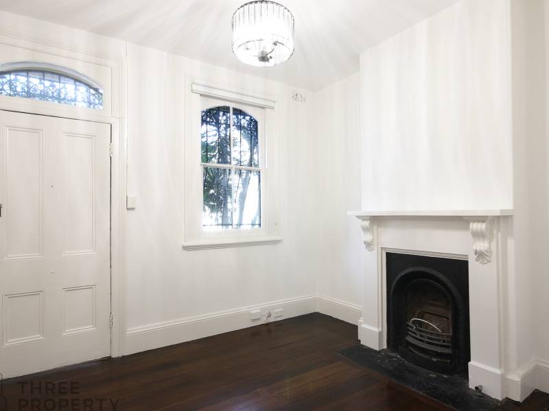 27 Junction Street, Forest Lodge, NSW 2037 AUS