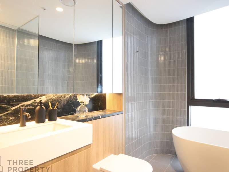 301/3 Gray Street, Bondi Junction, NSW 2022 AUS