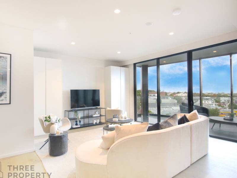 301/3 Gray Street, Bondi Junction, NSW 2022 AUS