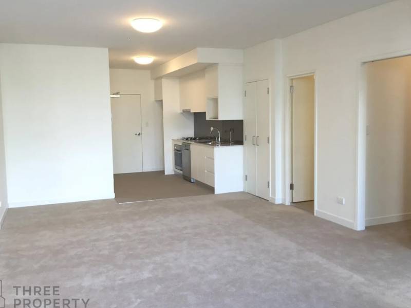 310/135 Pacific Highway, Hornsby, NSW 2077 AUS