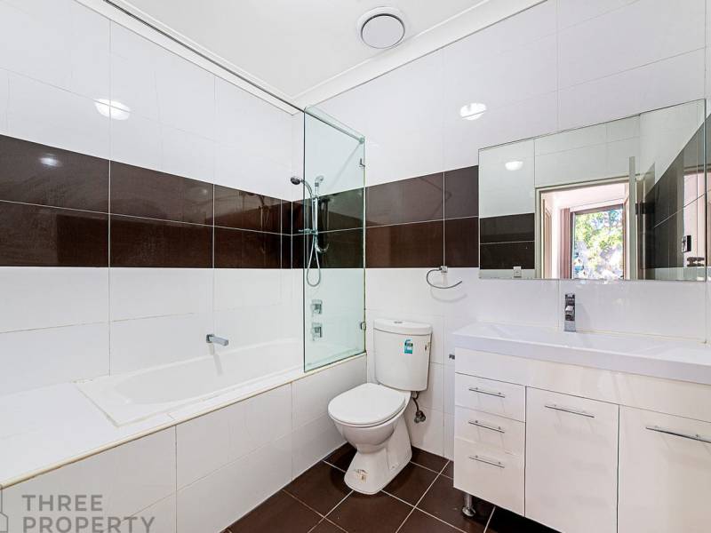 3/418 Lyons Road, Five Dock, NSW 2046 AUS